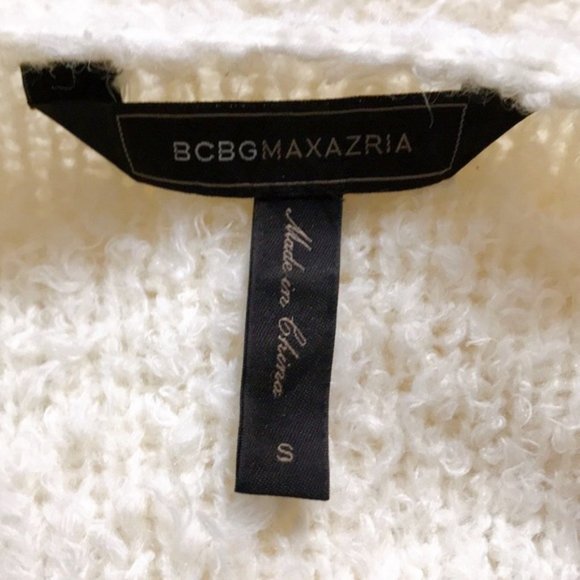 BCBGMAXAZRIA V-Neck Wool Blended Pullover Sweater - Picture 6 of 6